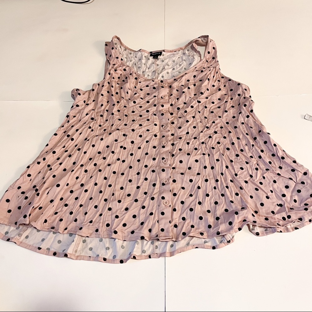 Torrid Pink Polka dot Tank SZ-1